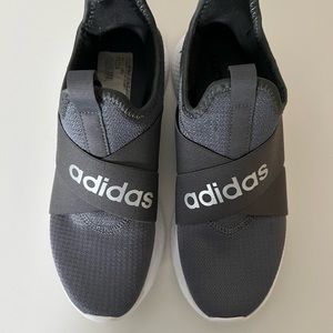 Womens adidas tennis shoes